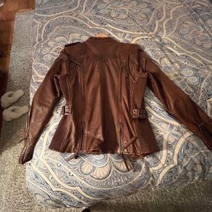 Harley Davidson woman’s leather riding jacket. Brand new, only wore 2-3 times.